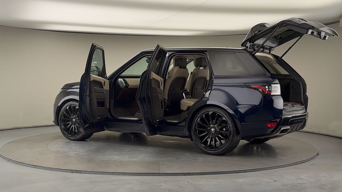 More views of Land Rover Range Rover Sport