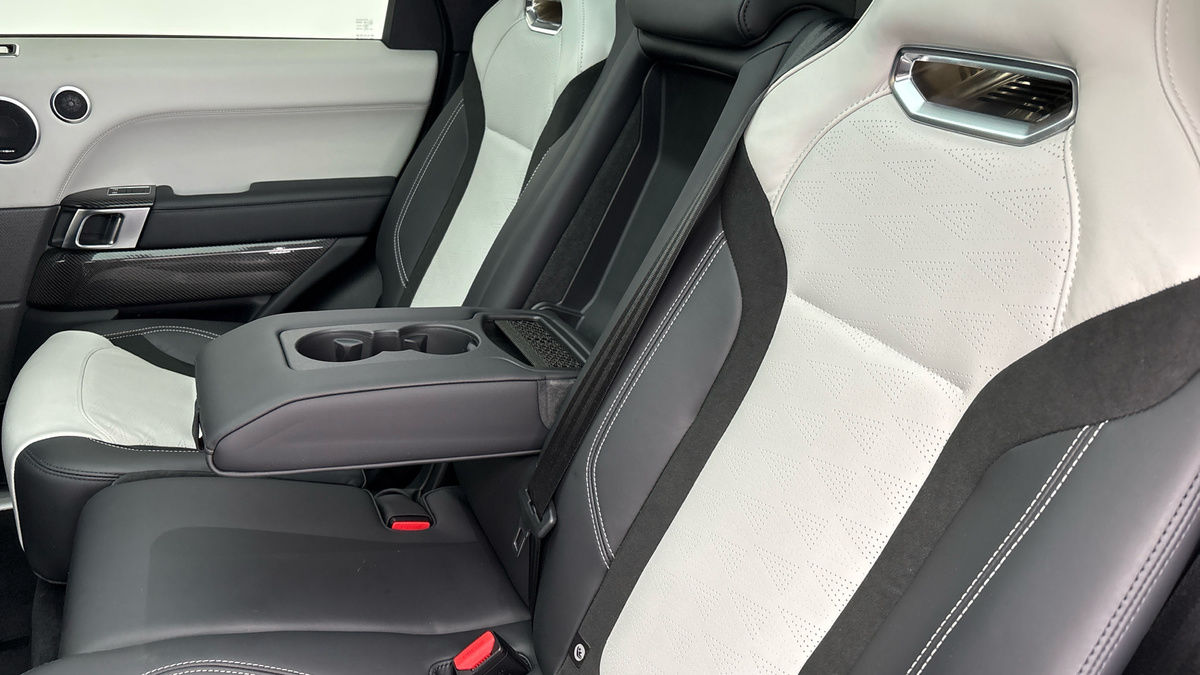 Land Rover Range Rover Sport Urban Image 9