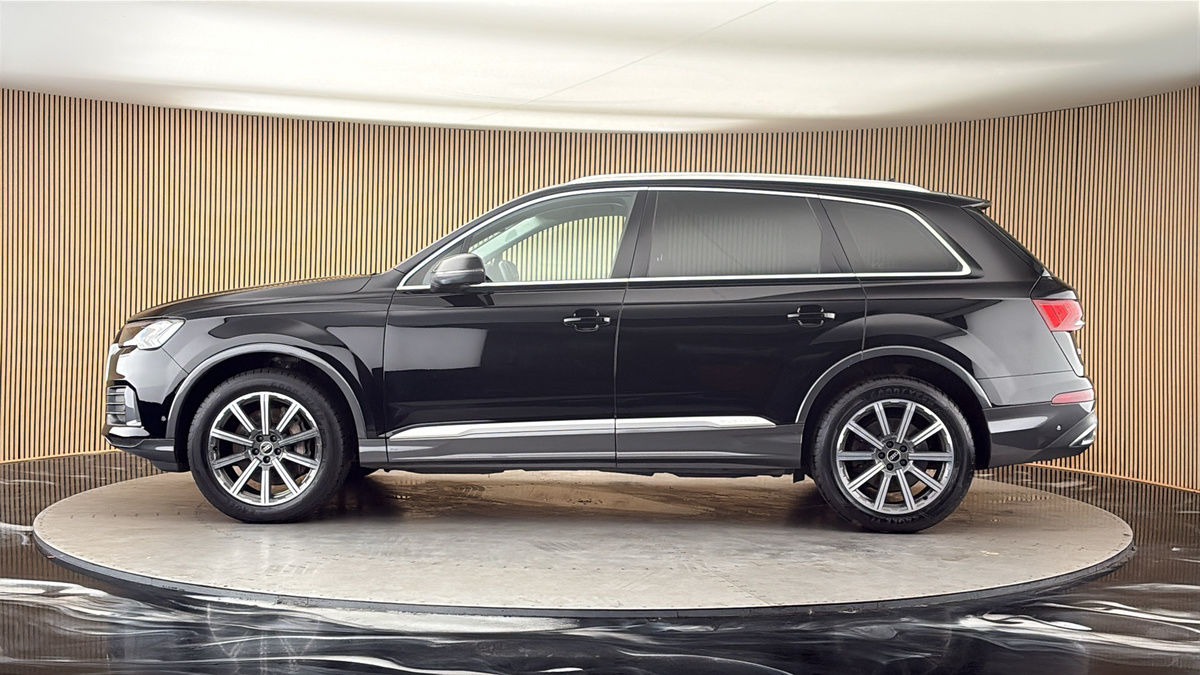 Audi Q7 Image 15