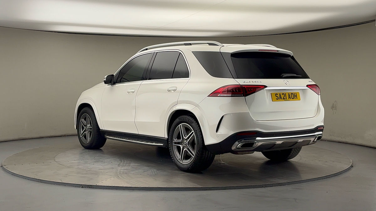 Mercedes-Benz GLE Image 2