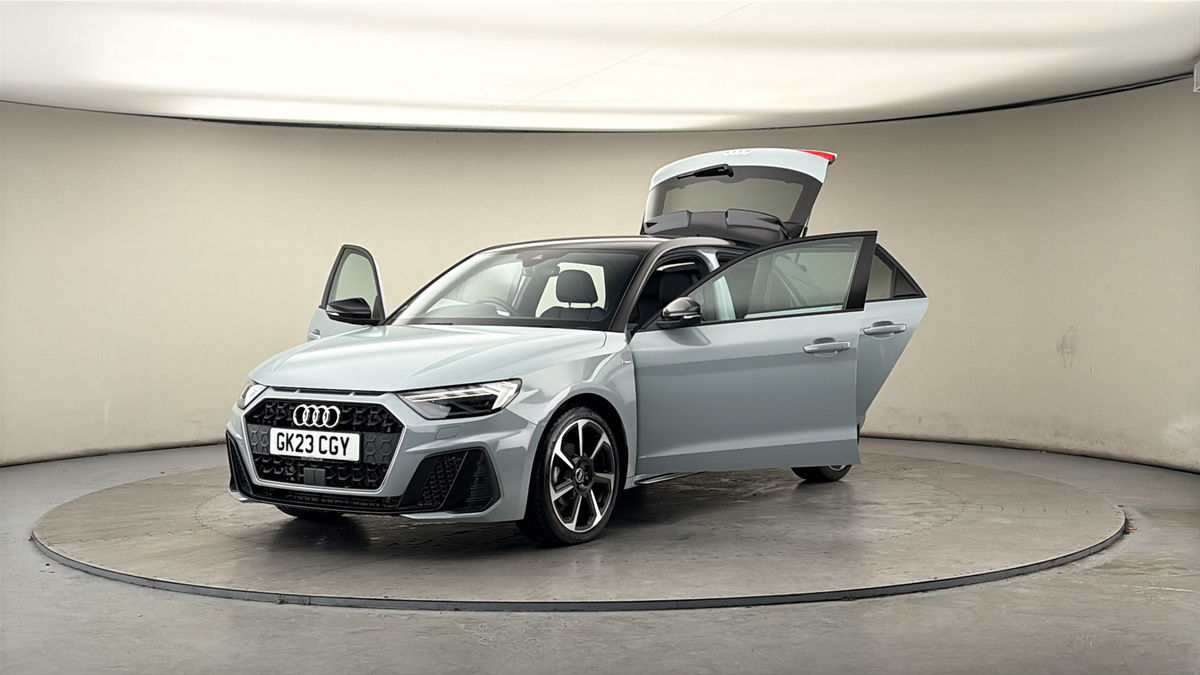 More views of Audi A1