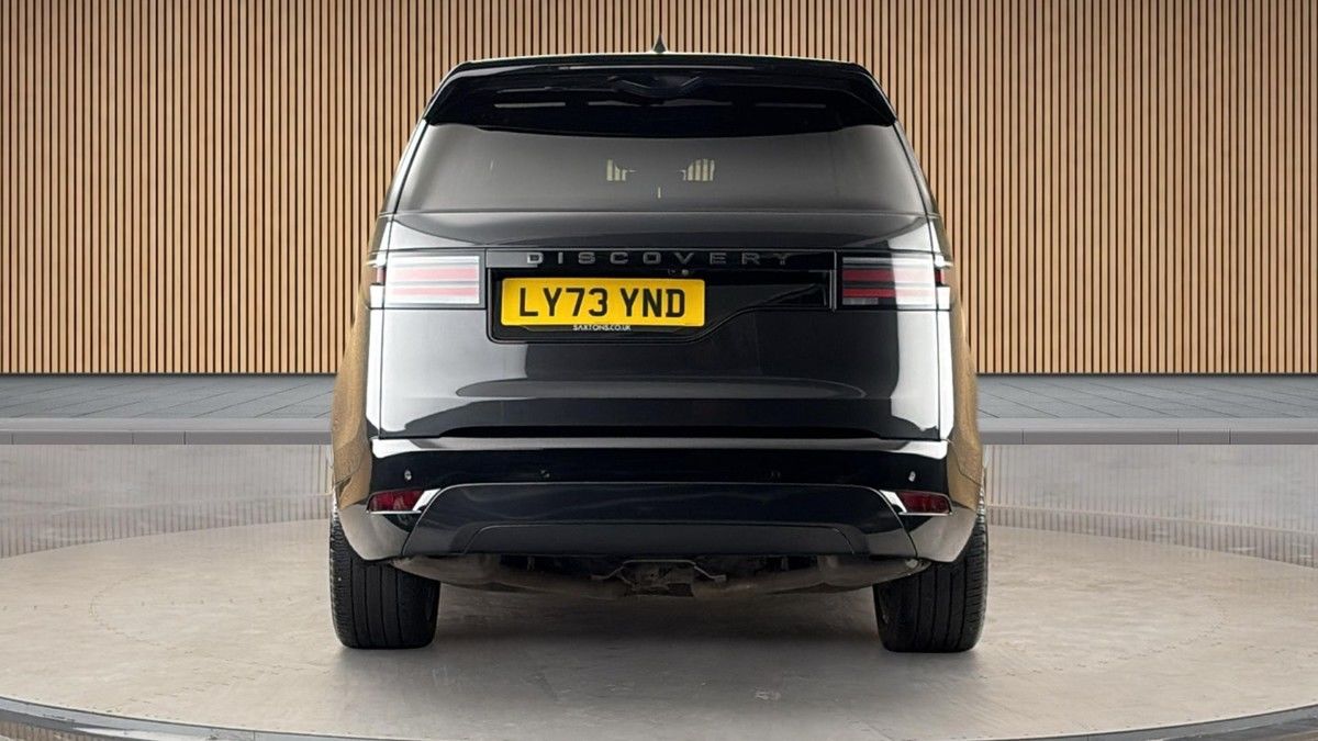 Land Rover Discovery Image 4