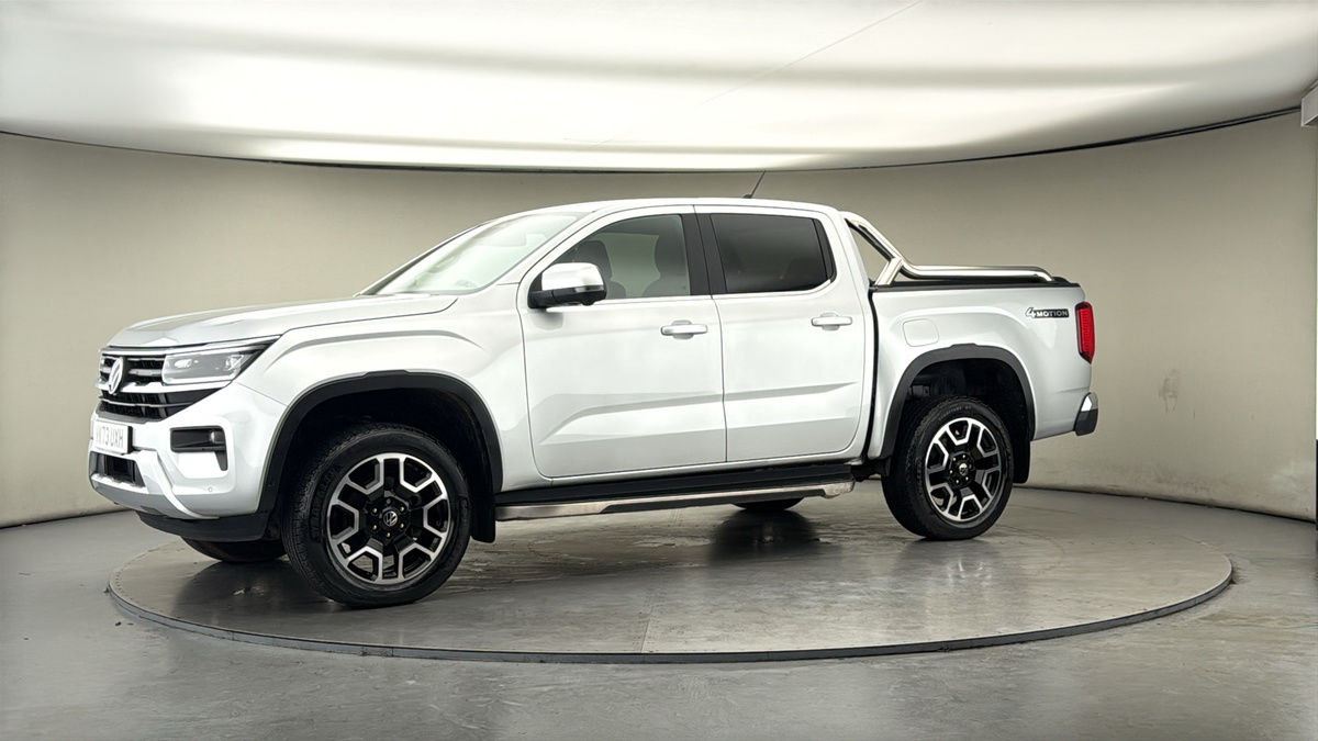 More views of Volkswagen Amarok