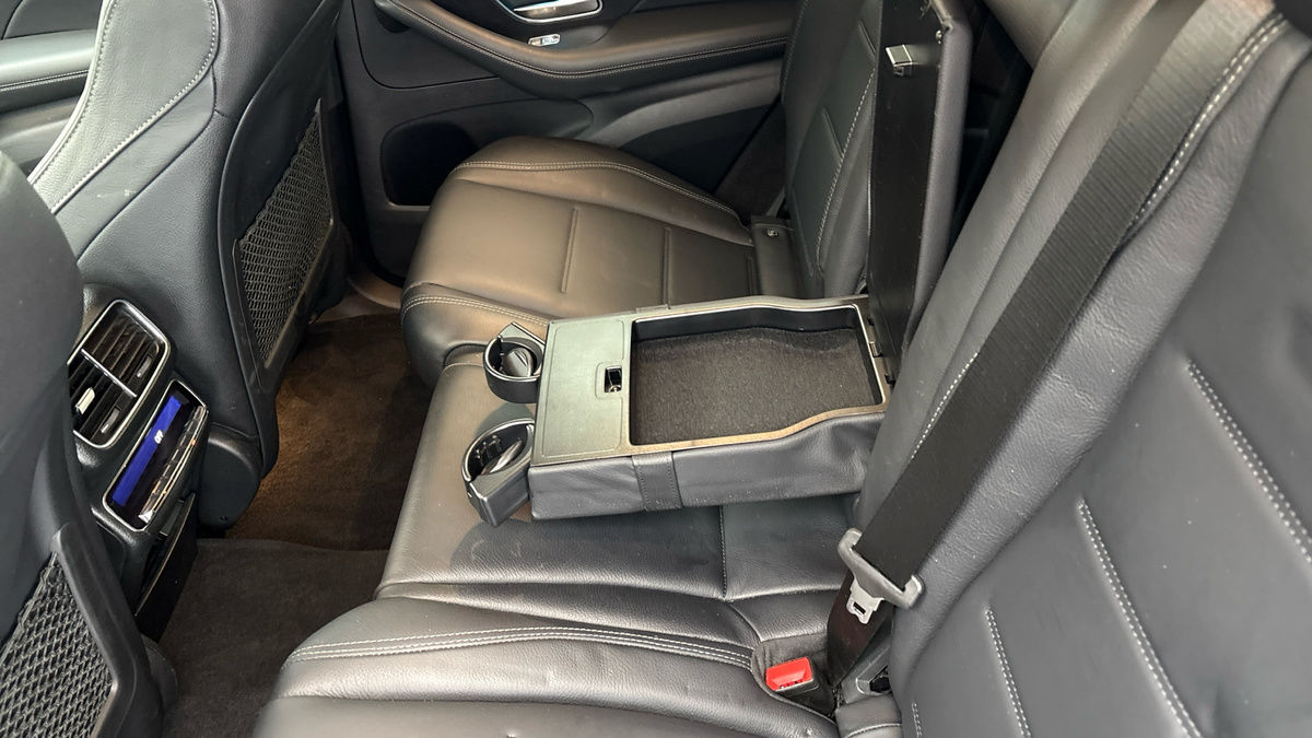 Mercedes-Benz GLE Image 9