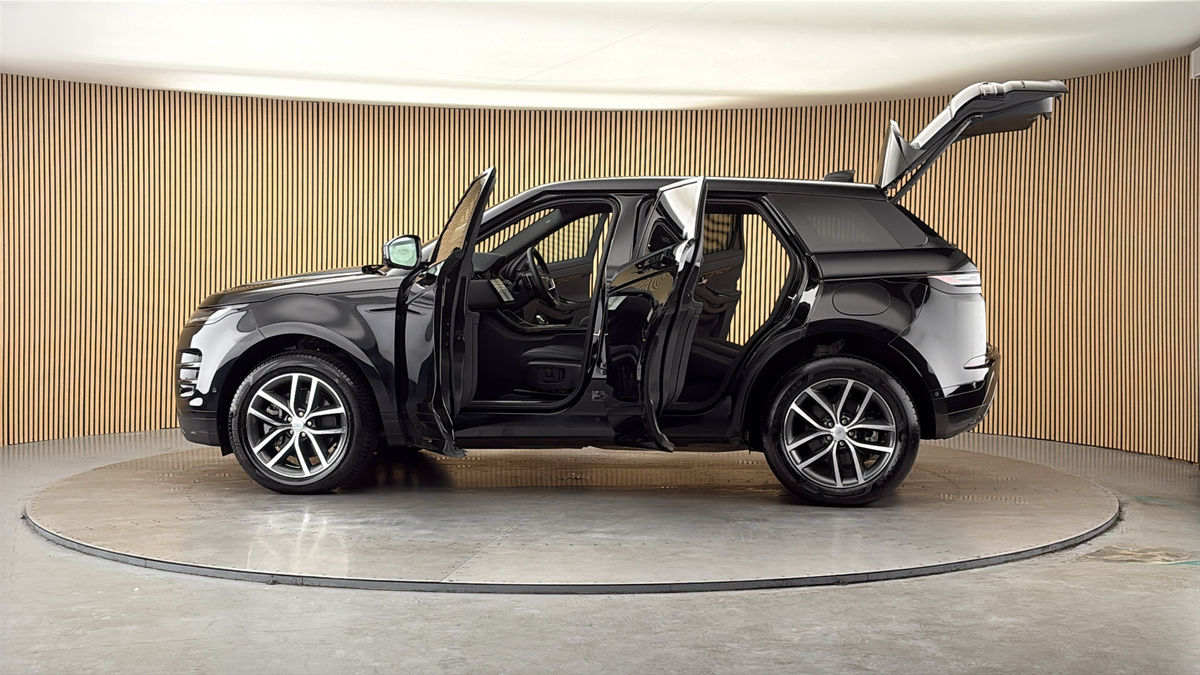 More views of Land Rover Range Rover Evoque