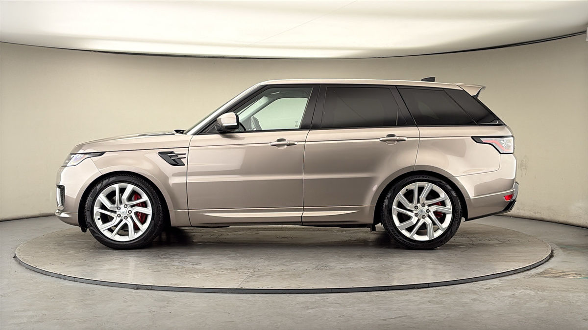 Land Rover Range Rover Sport Image 15