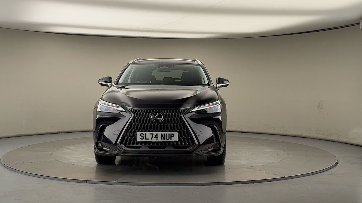 Lexus NX Image 3