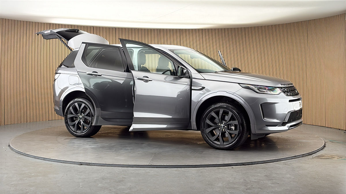 More views of Land Rover Discovery Sport