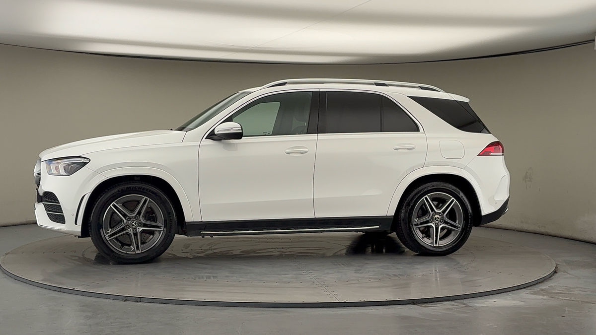 More views of Mercedes-Benz GLE