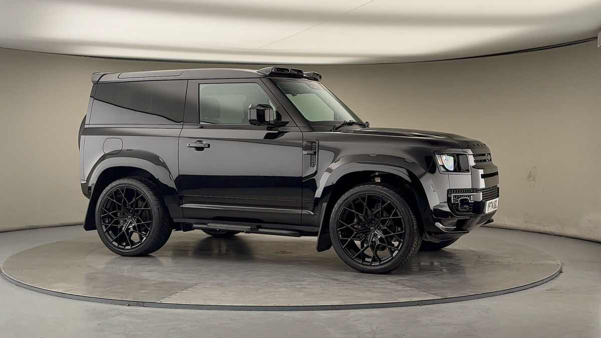 More views of Land Rover Defender 90