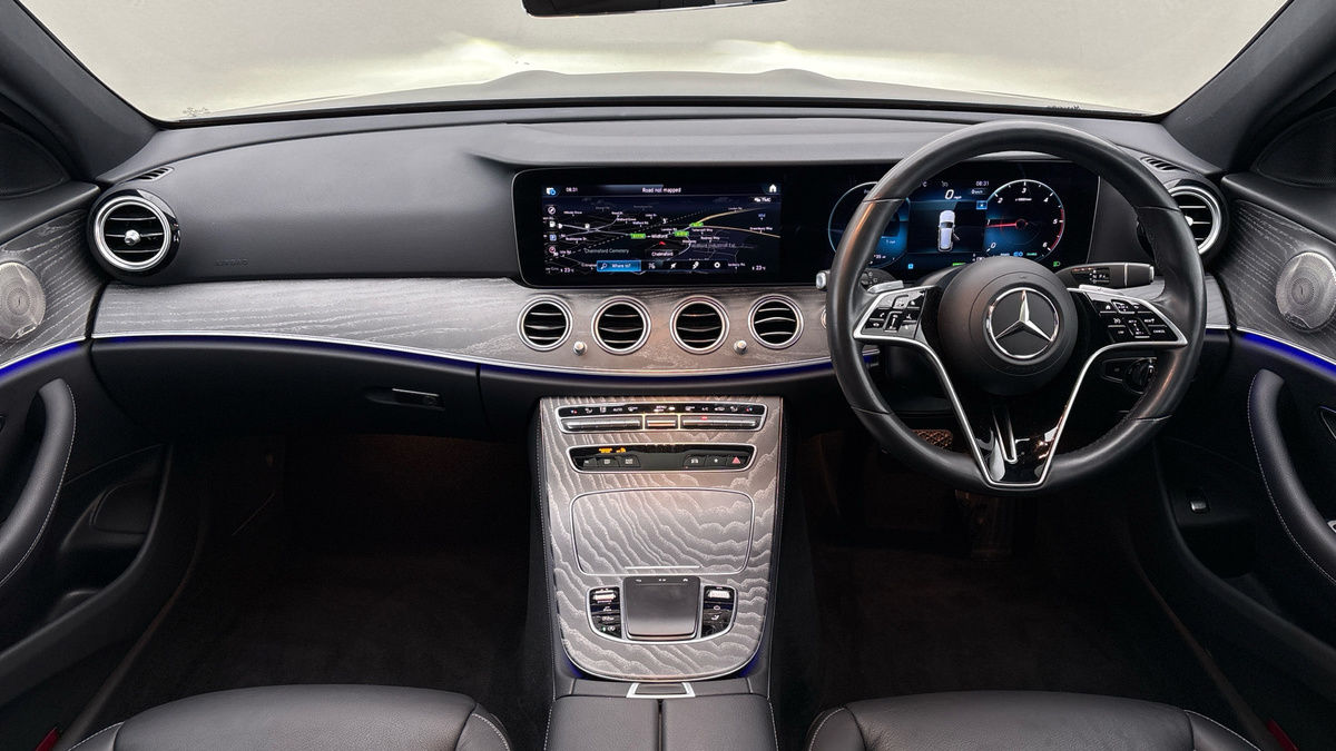 Mercedes-Benz E Class Image 12