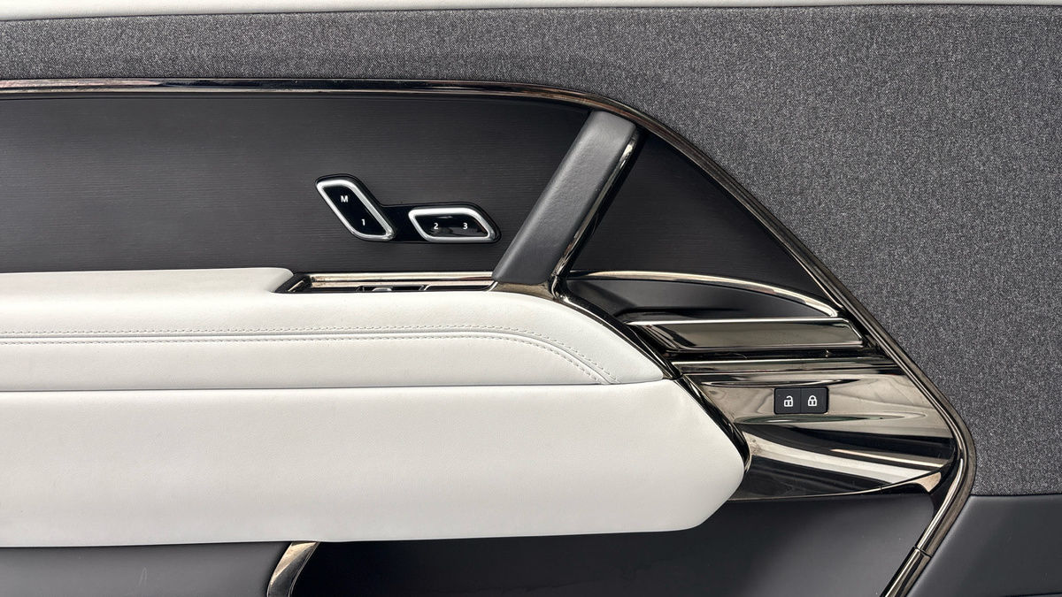 Land Rover Range Rover Sport Image 19