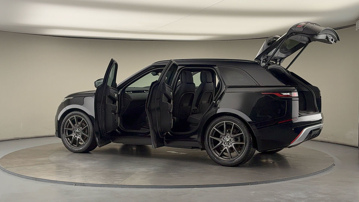 More views of Land Rover Range Rover Velar