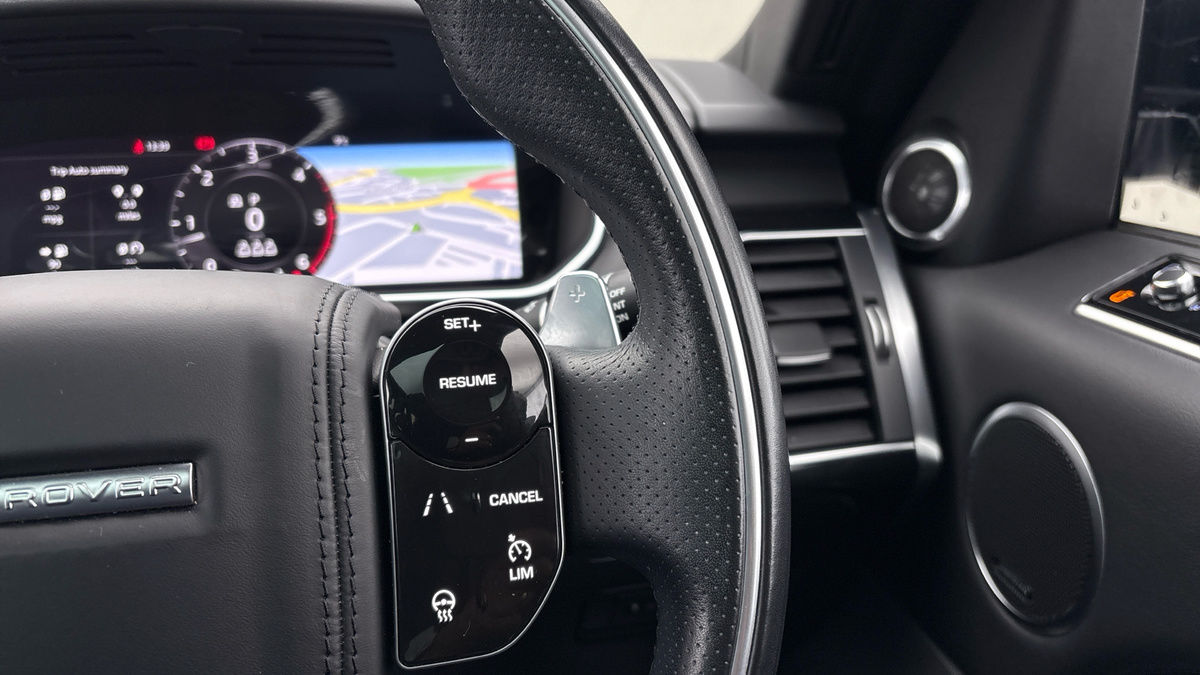 Land Rover Range Rover Sport Image 14