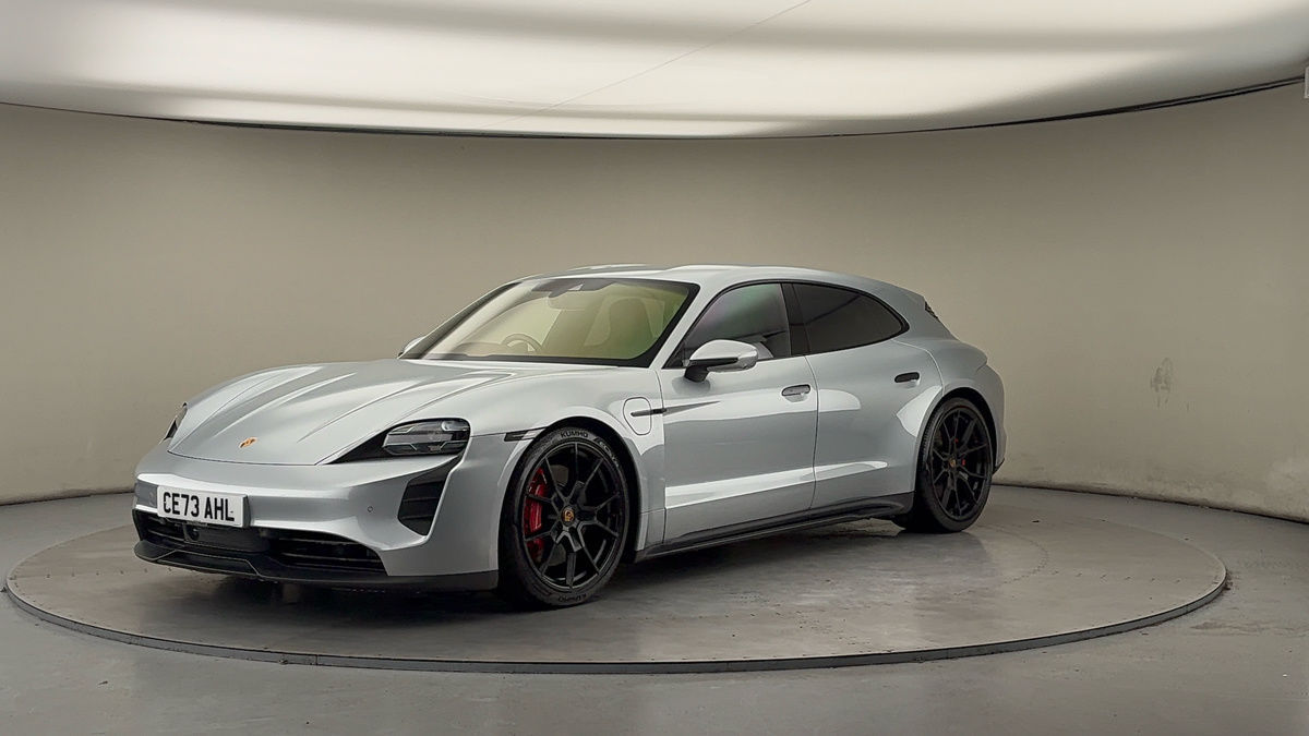 Porsche Taycan Image 21