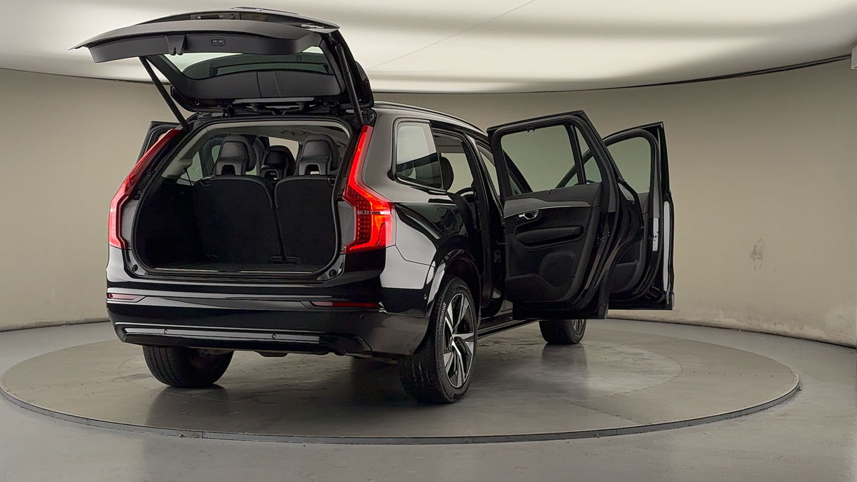 More views of Volvo XC90