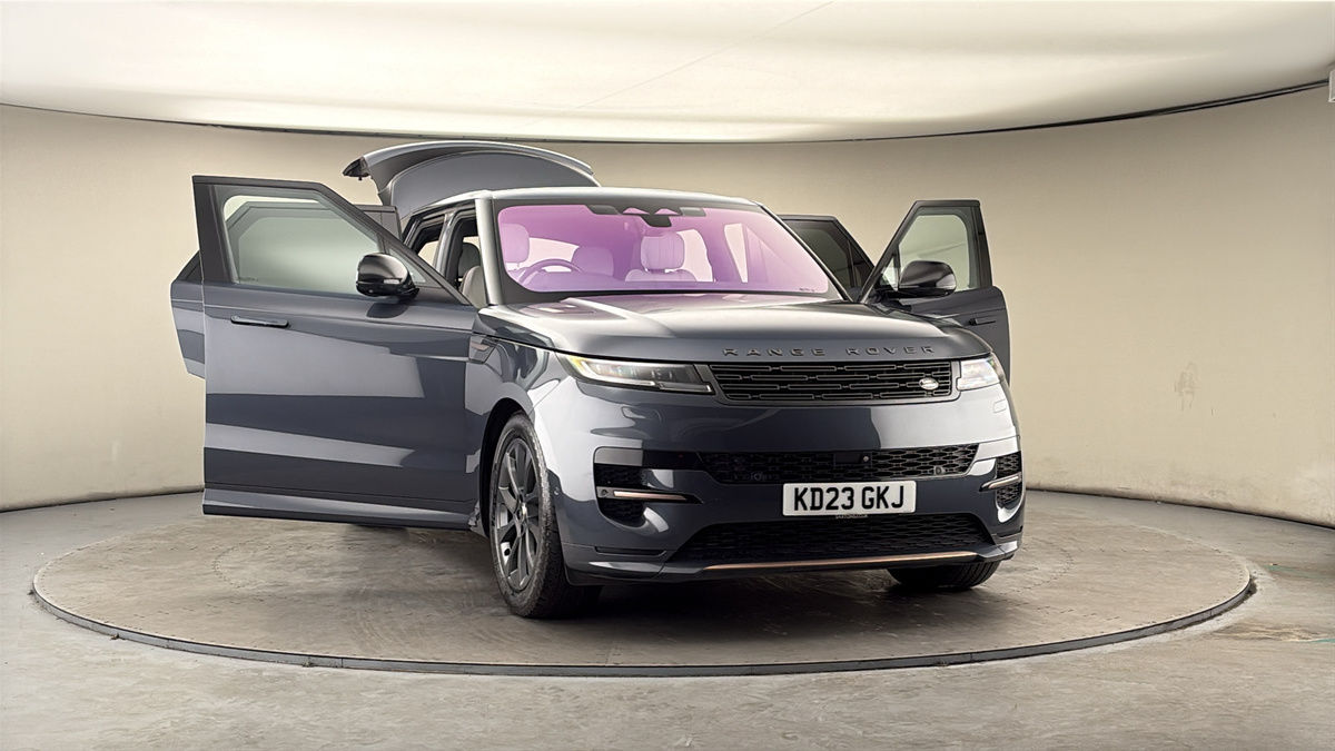 More views of Land Rover Range Rover Sport