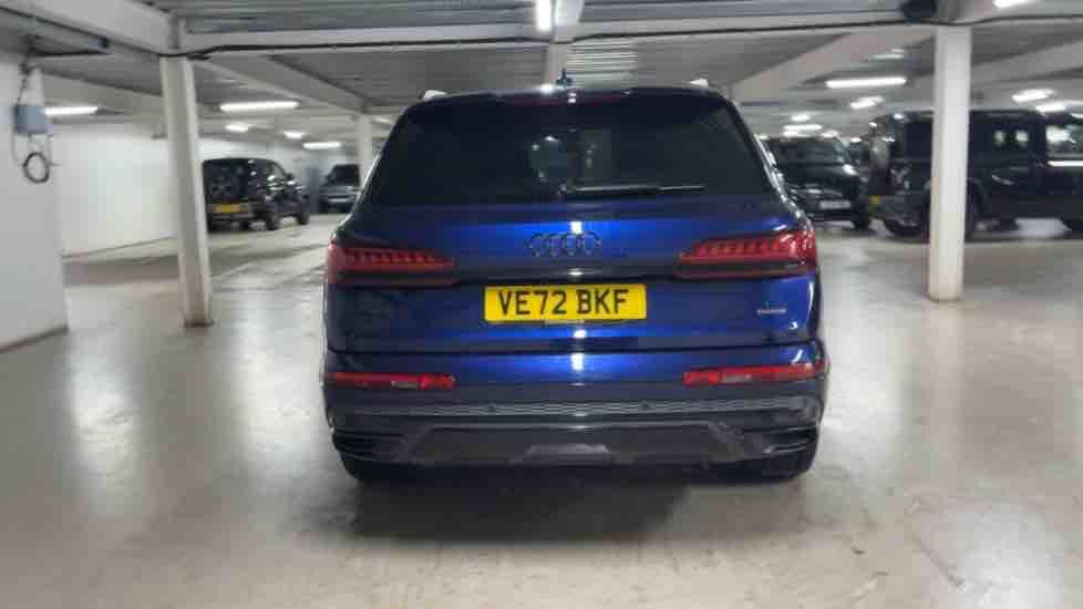 More views of Audi Q7
