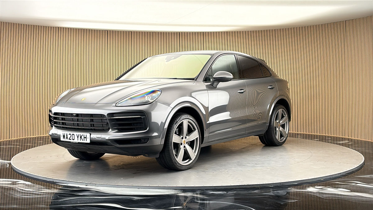 More views of Porsche Cayenne