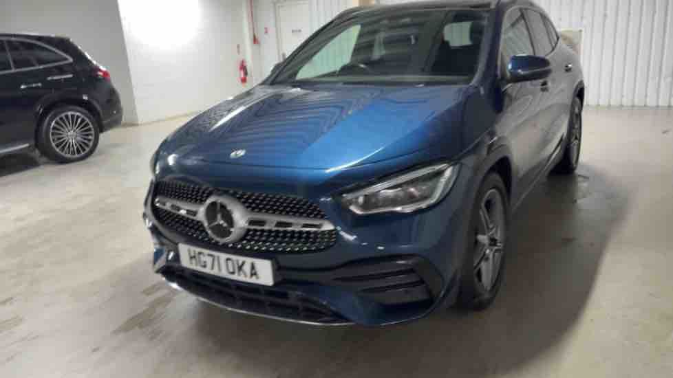 More views of Mercedes-Benz GLA