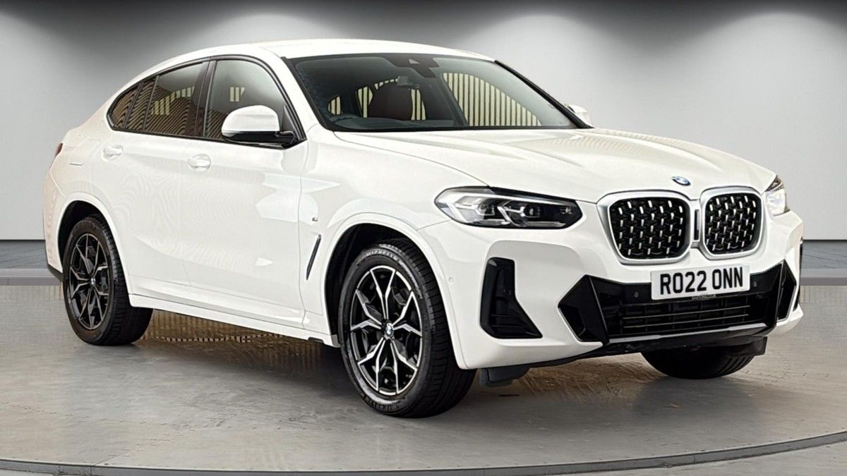 BMW X4 Sticky Header Image