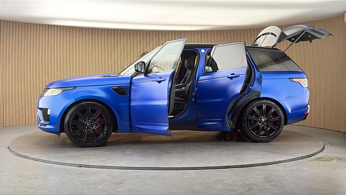 More views of Land Rover Range Rover Sport
