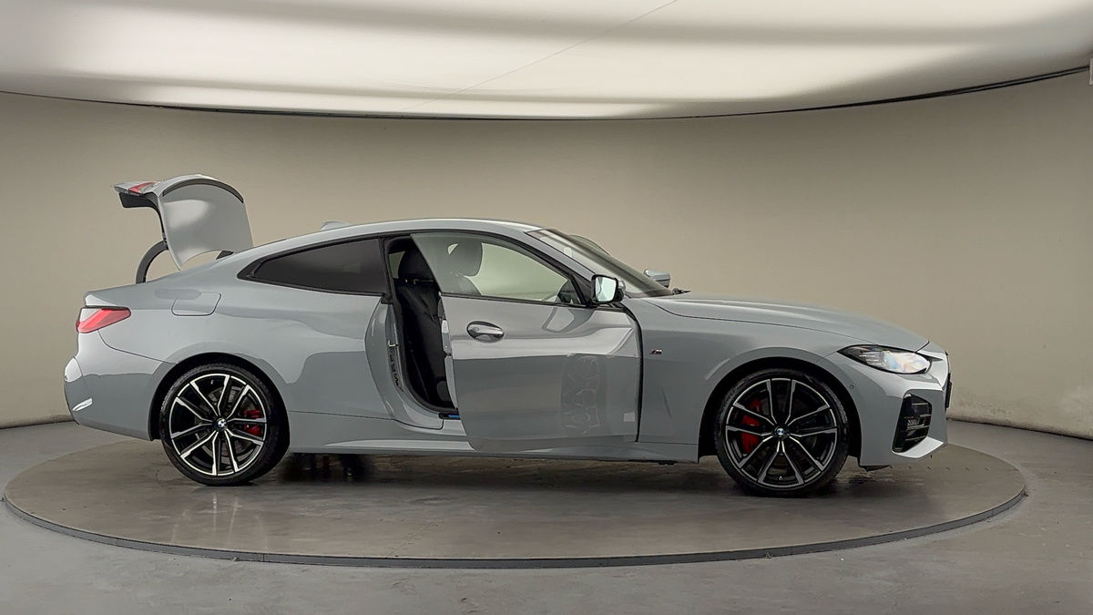 More views of BMW 4 Series