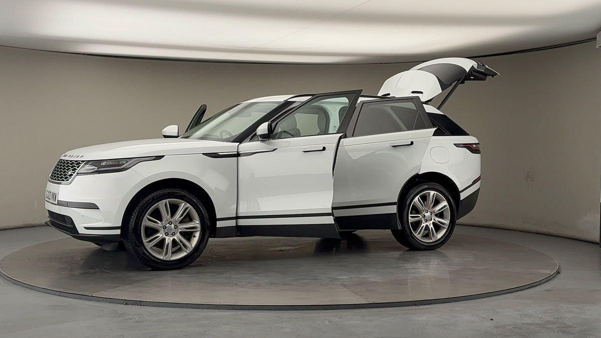 More views of Land Rover Range Rover Velar