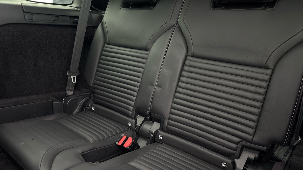 Land Rover Discovery Image 26