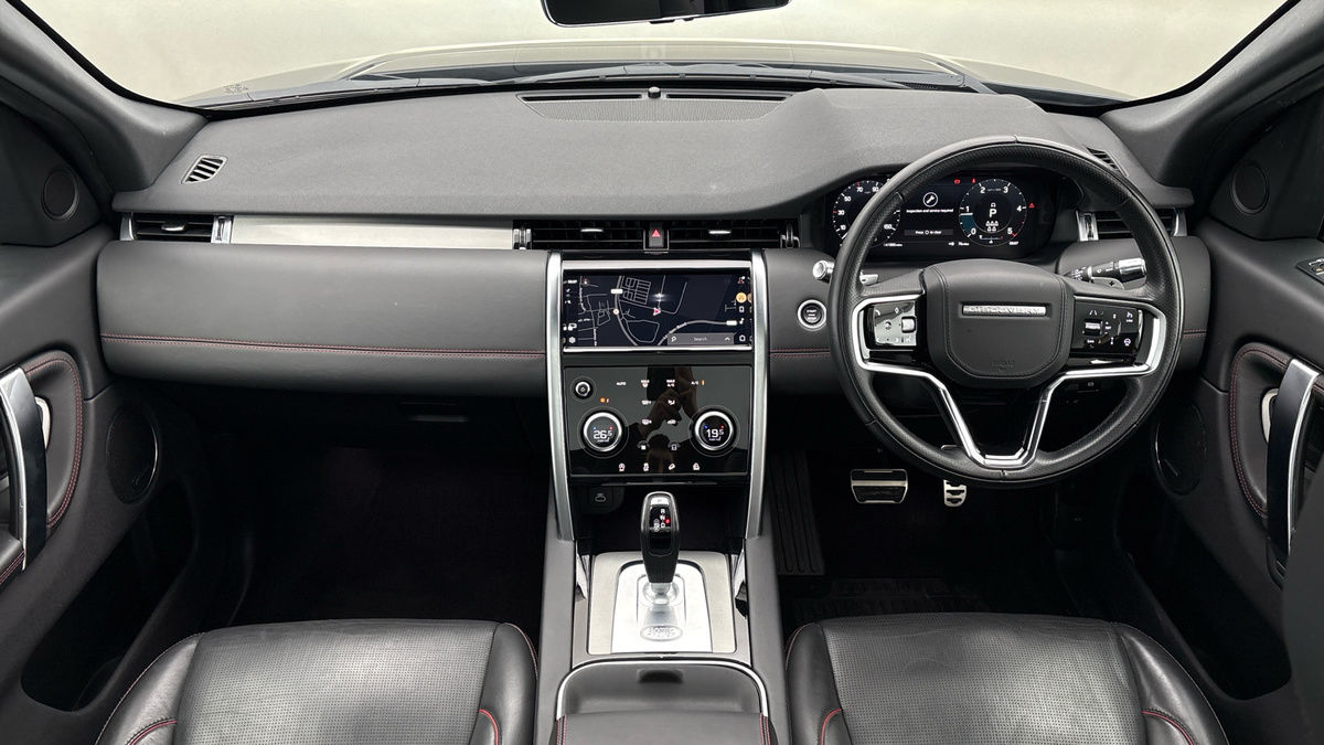 Land Rover Discovery Sport Image 12