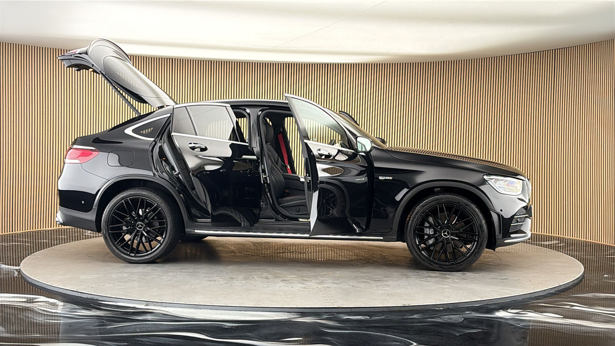 More views of Mercedes-Benz GLC