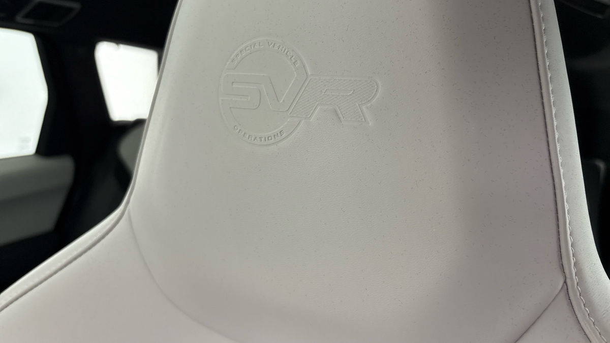 Land Rover Range Rover Sport Image 28