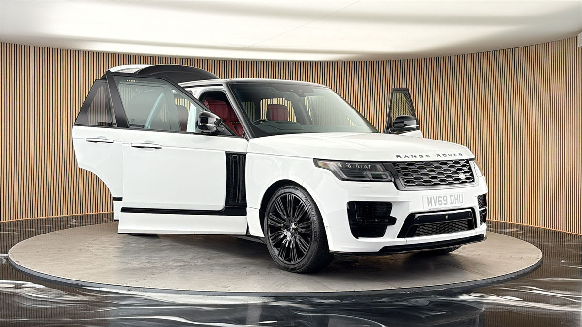 More views of Land Rover Range Rover