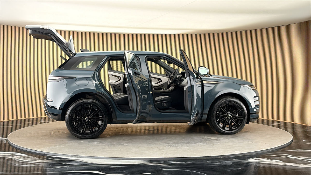 More views of Land Rover Range Rover Evoque