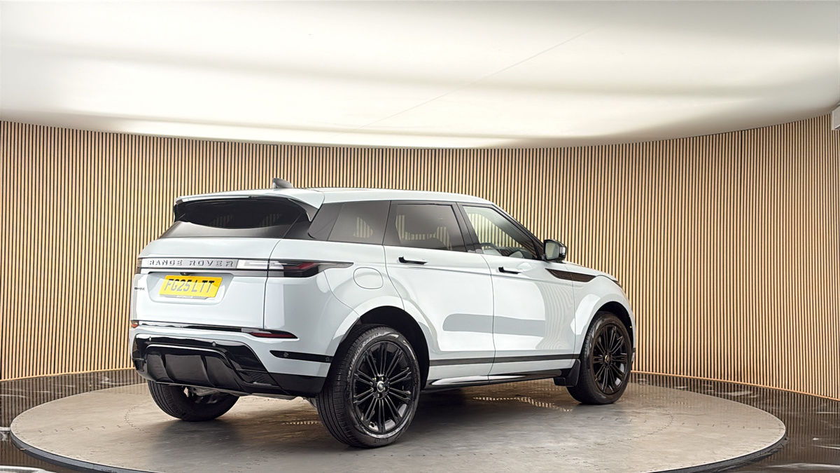 Land Rover Range Rover Evoque Image 21