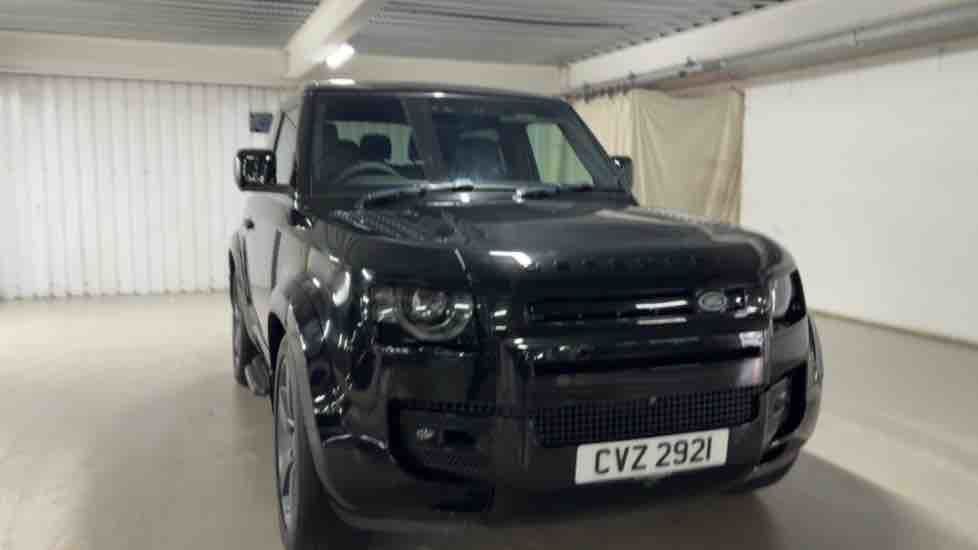 More views of Land Rover Defender 90