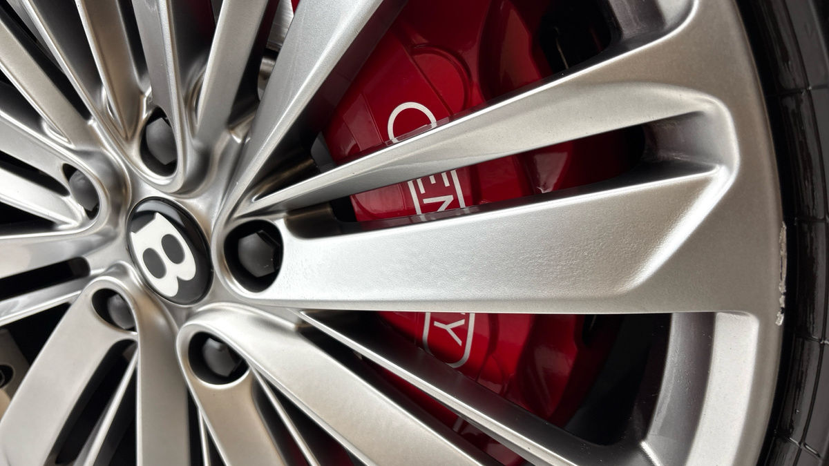 Bentley Continental Image 37