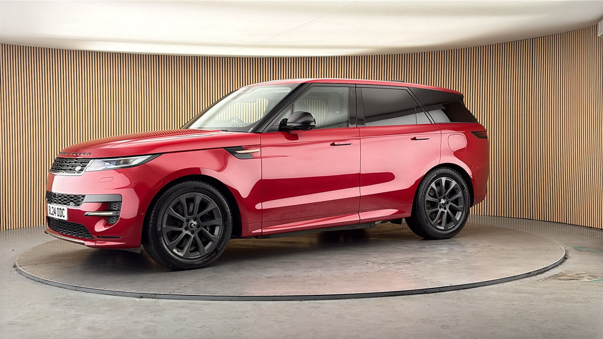 More views of Land Rover Range Rover Sport