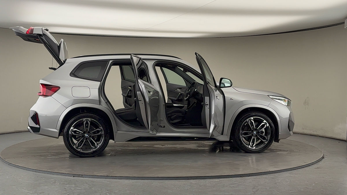 More views of BMW X1