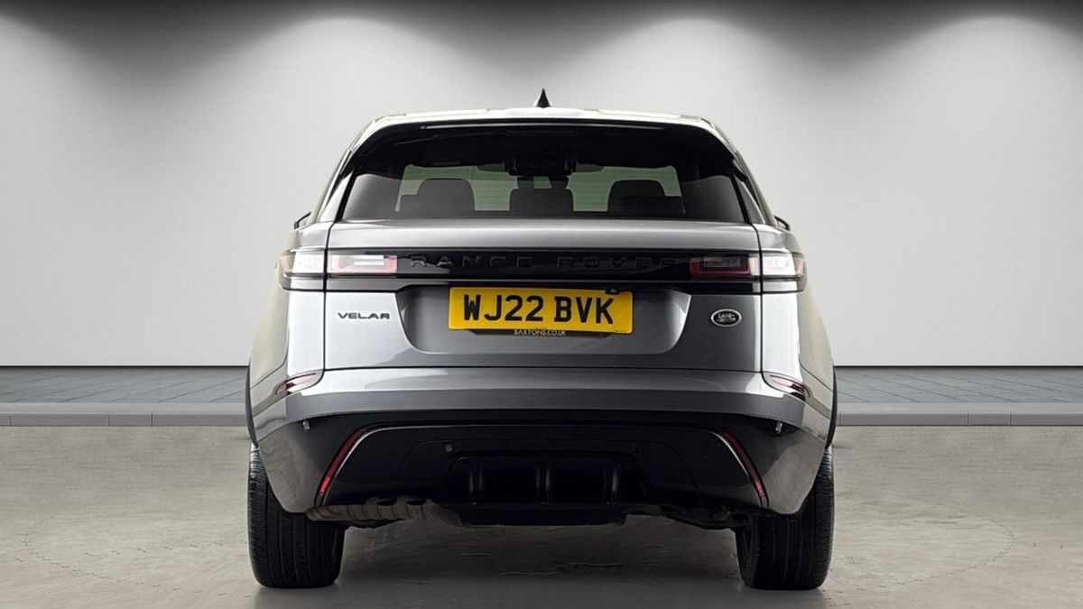 Land Rover Range Rover Velar Image 4