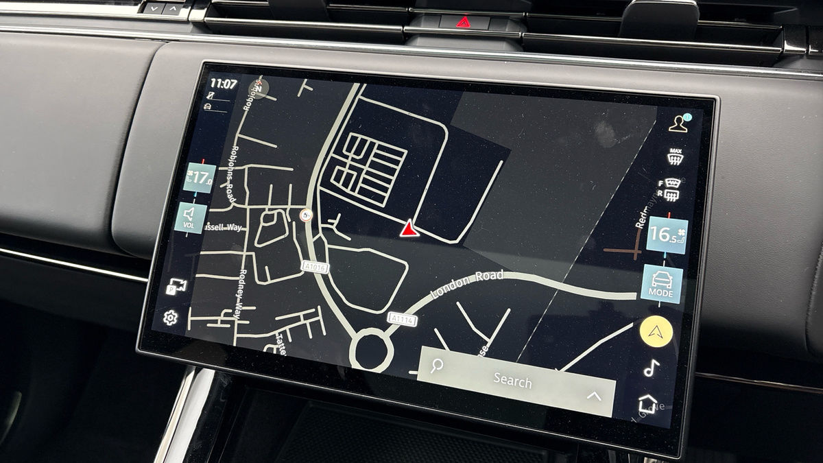 Land Rover Range Rover Sport Image 34