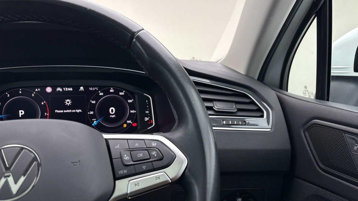 Volkswagen Tiguan Image 14
