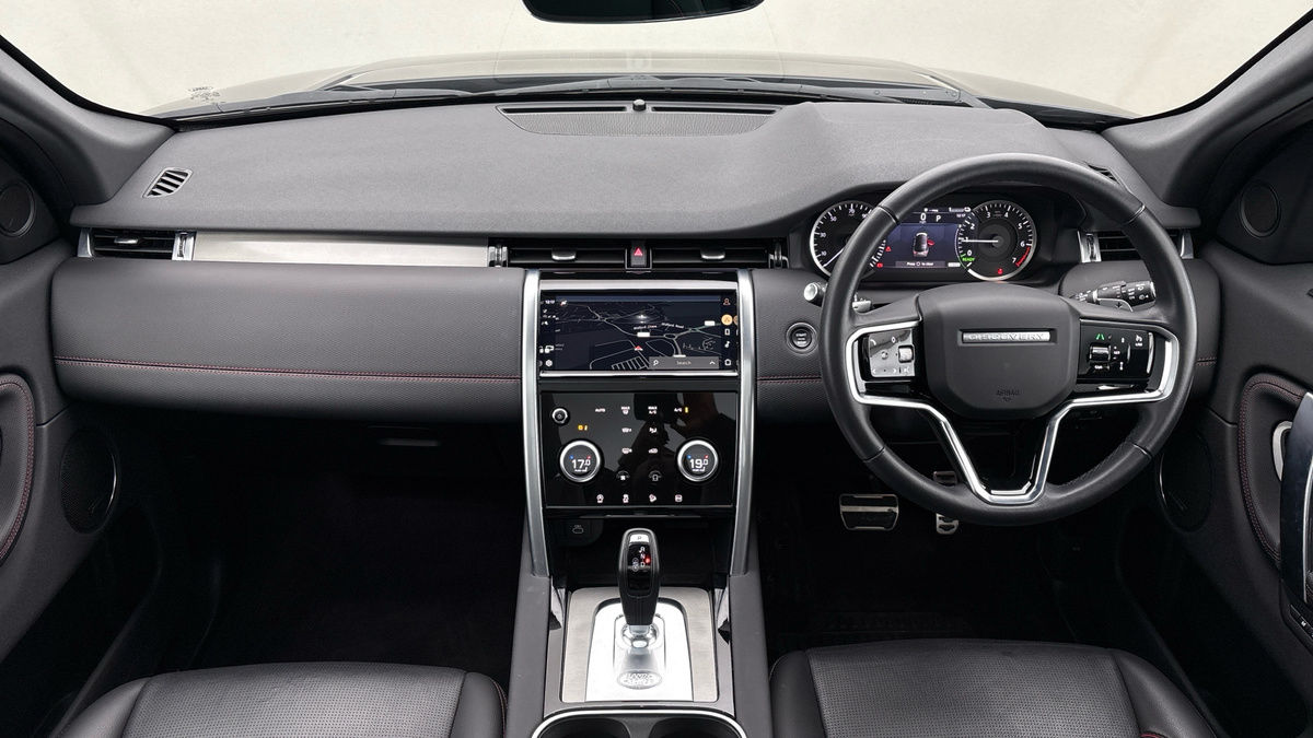 Land Rover Discovery Sport Image 12