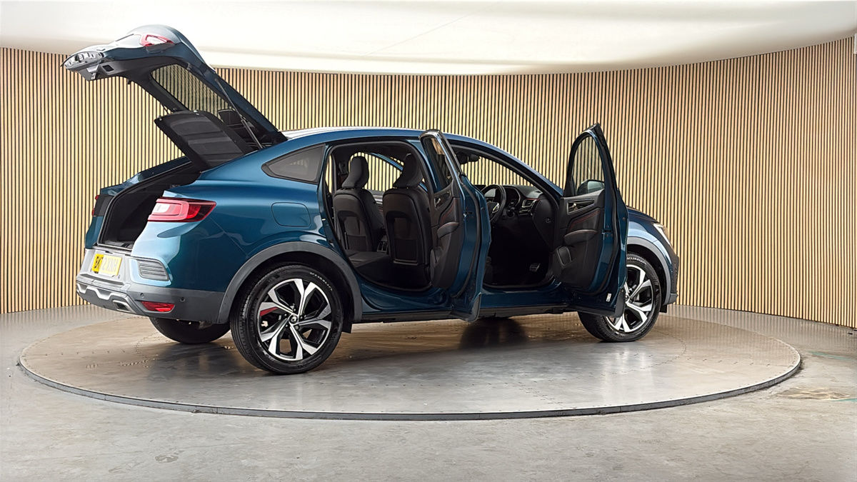 More views of Renault Arkana