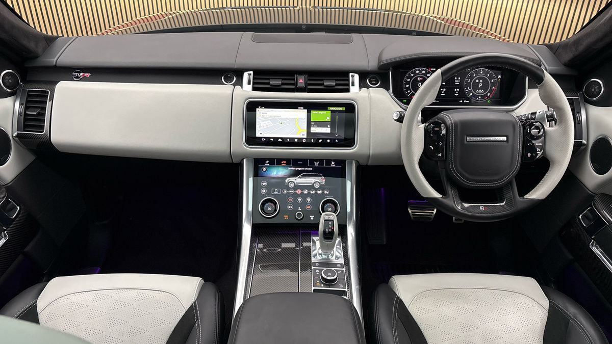 Land Rover Range Rover Sport Urban Image 12