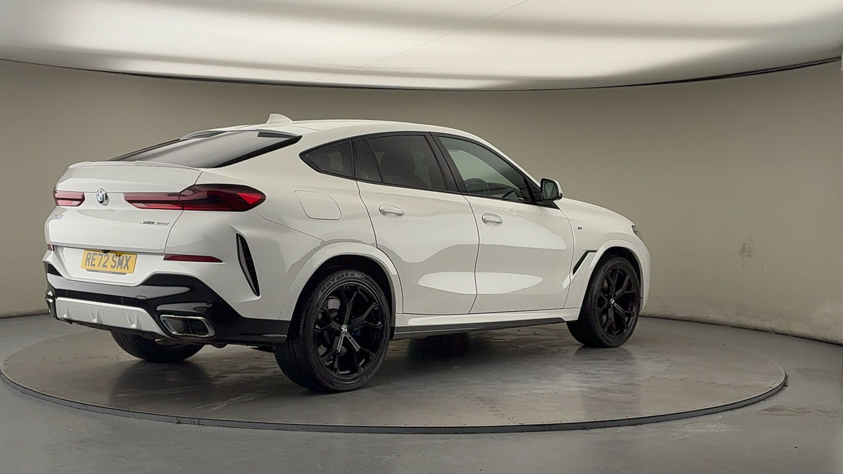 BMW X6 Image 41