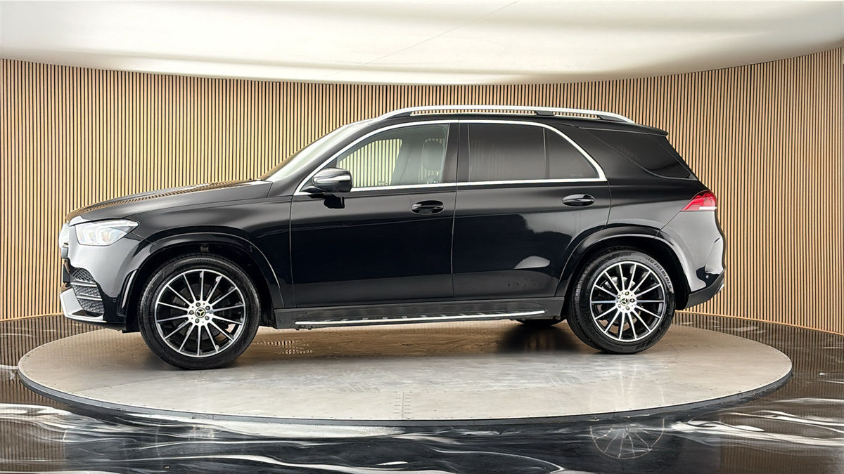 More views of Mercedes-Benz GLE