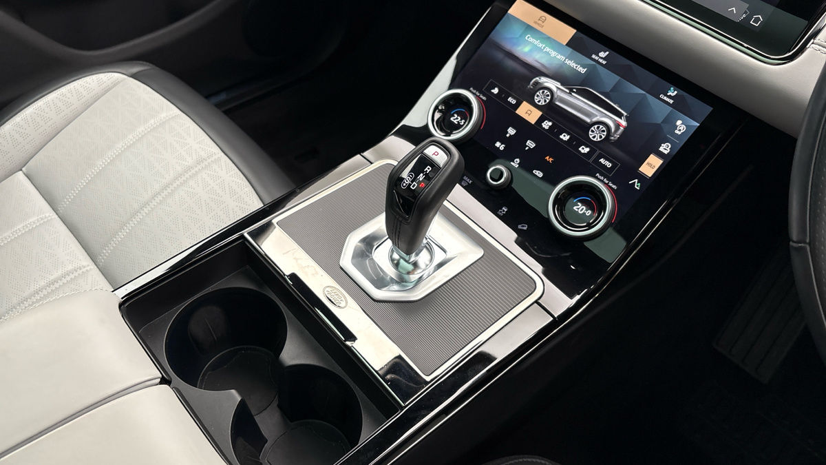 Land Rover Range Rover Evoque Image 18