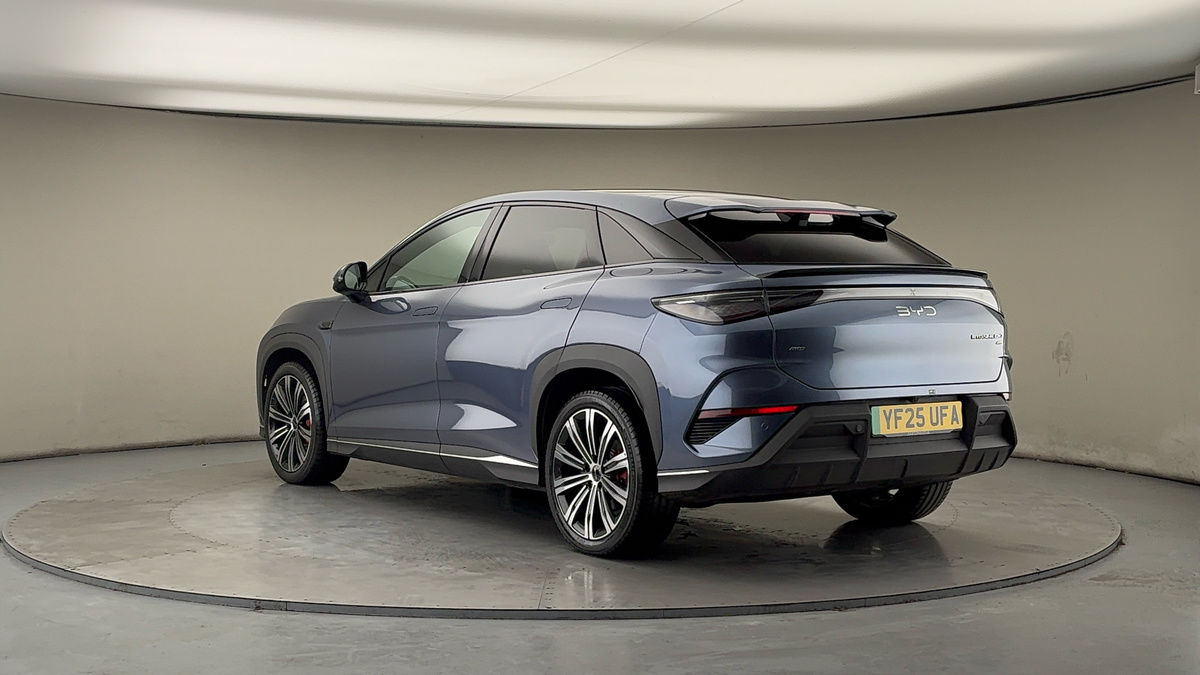 BYD Sealion 7 Image 2