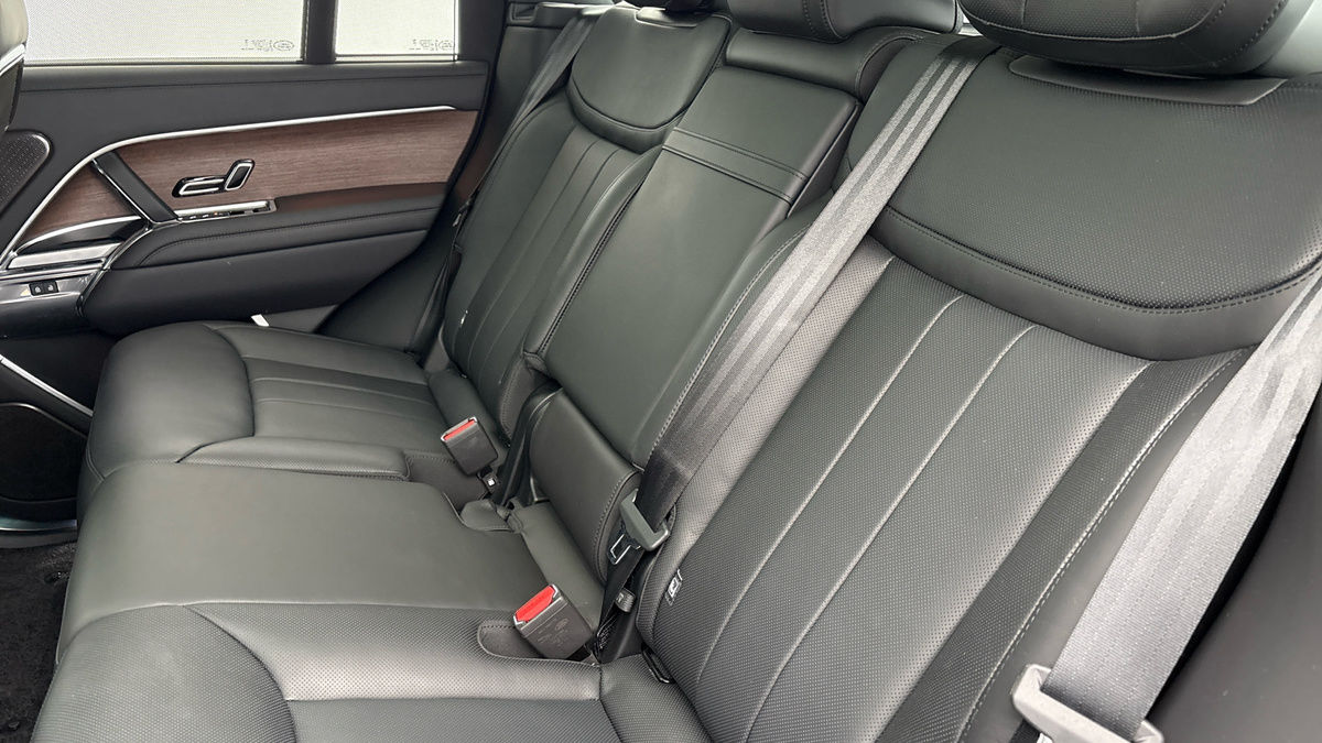 Land Rover Range Rover Image 8